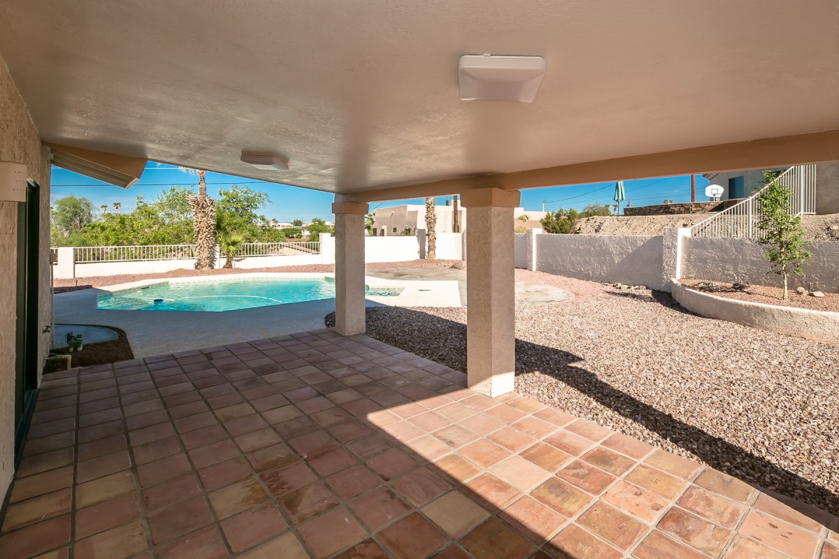 2823 Ranchero Ln, Lake Havasu City, AZ 86406