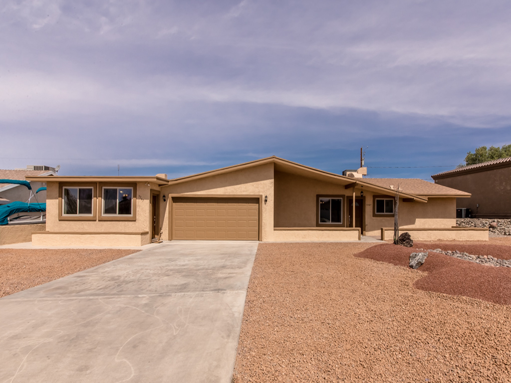 3267 Rocking Horse Dr , Lake Havasu City, AZ 86406