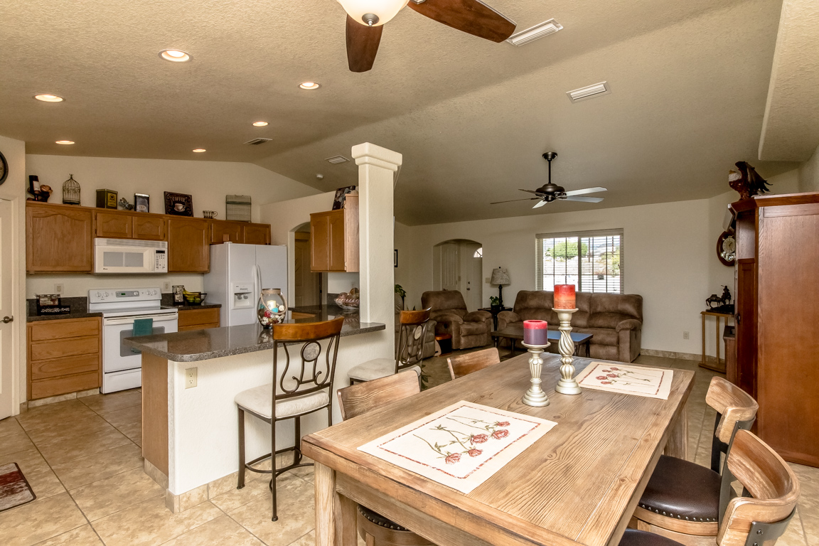 3423 Thunderbird Dr Lake Havasu City, AZ 86406