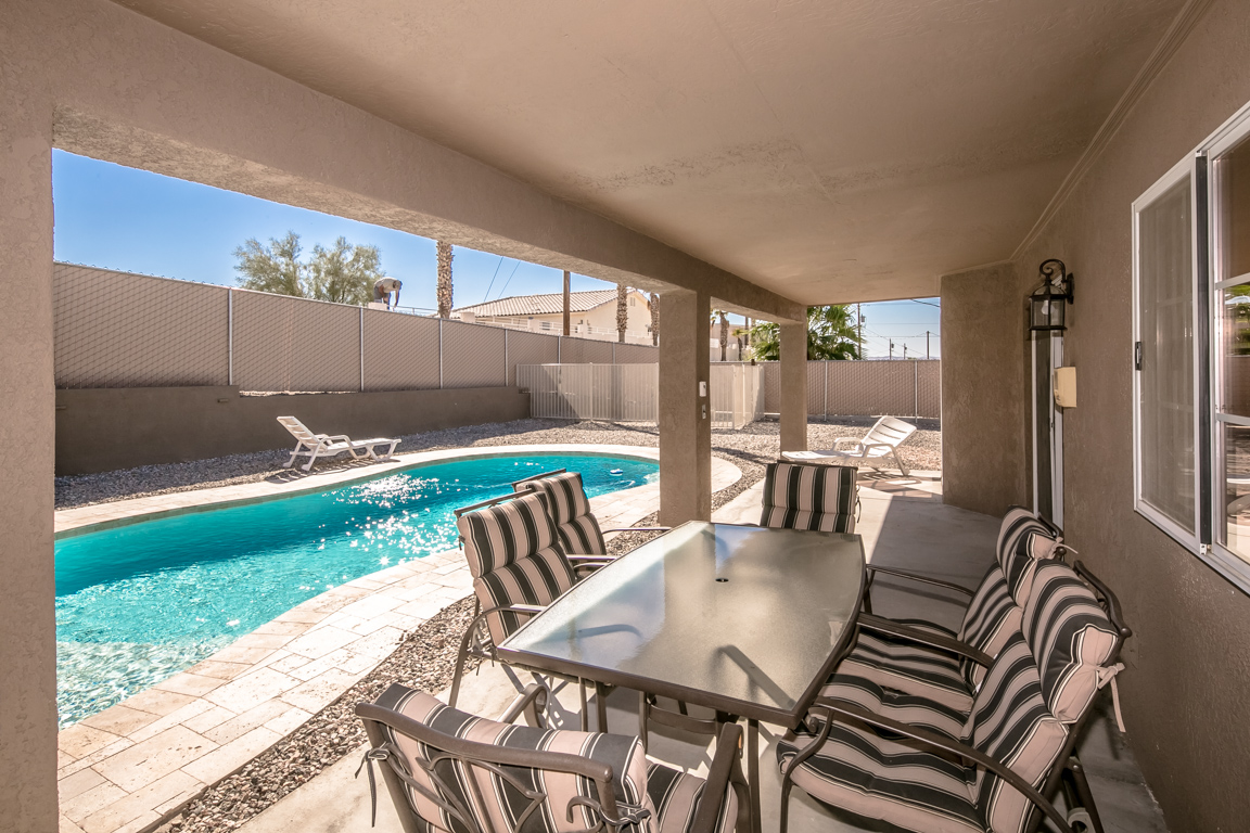 1740 Palo Verde Blvd N