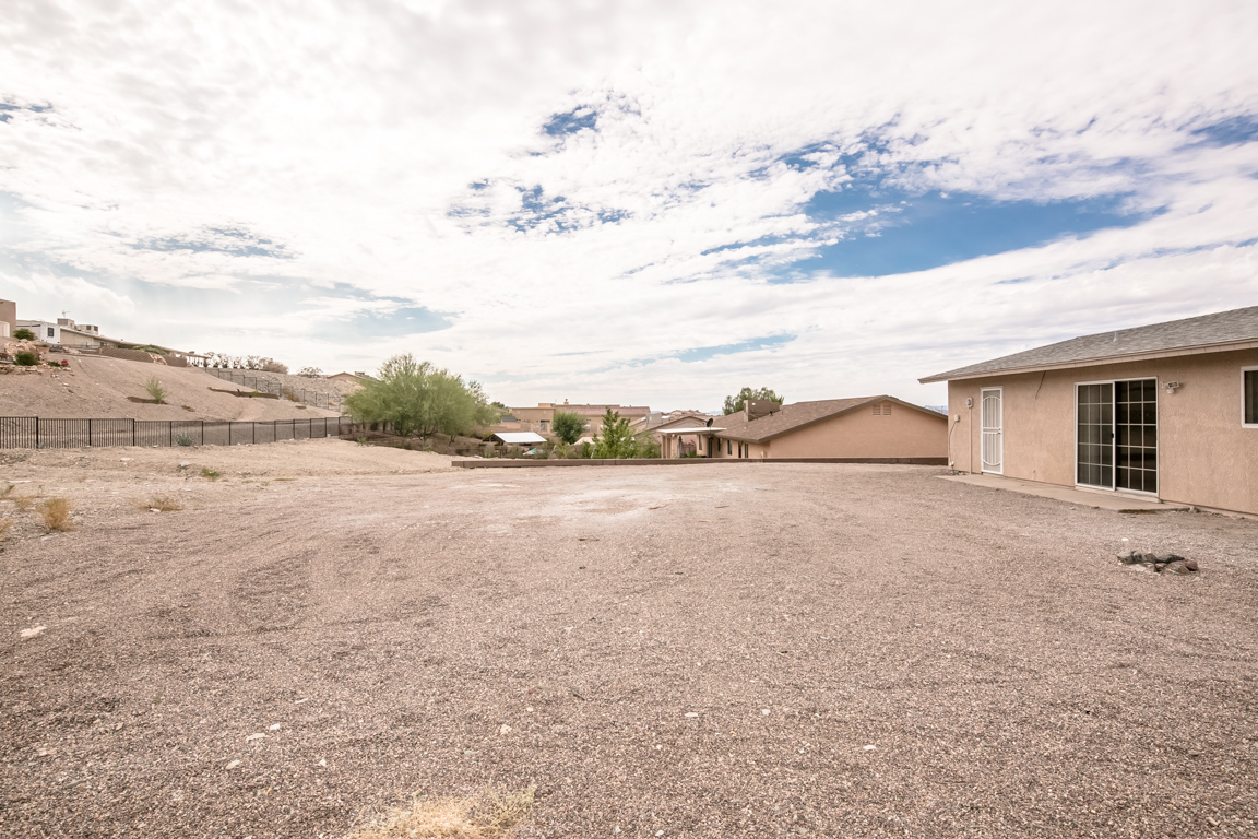 2370 Clarke Dr, Lake Havasu City, AZ 86403