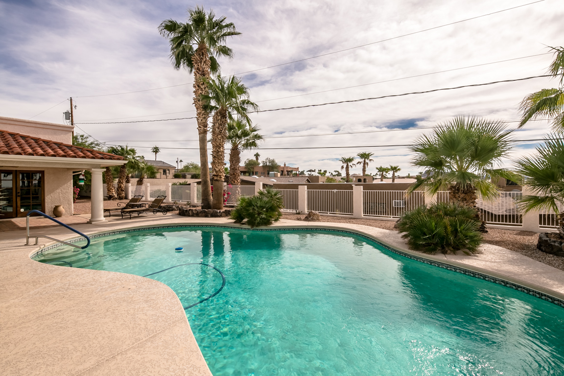 2610 Caribbean Dr Lake Havasu City, AZ