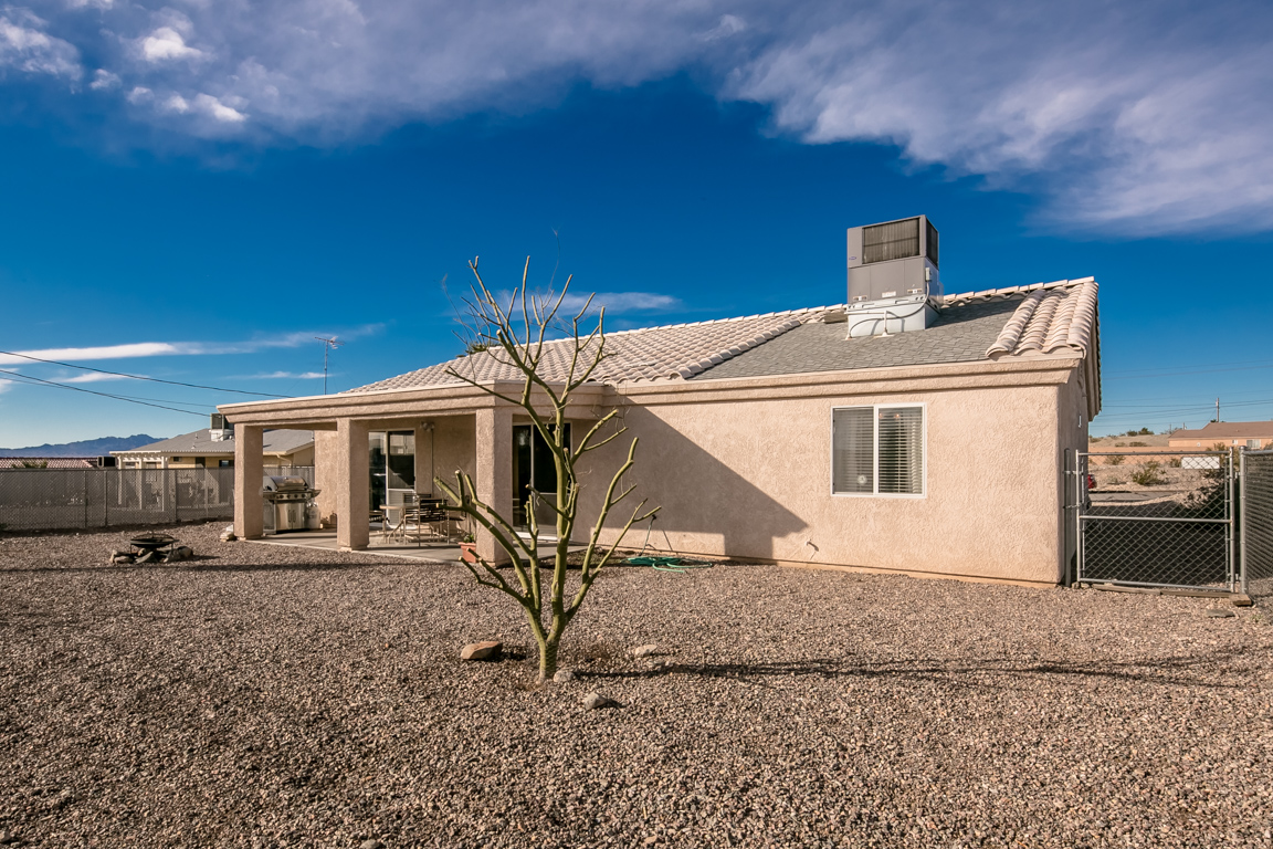 2430 San Juan Dr Lake Havasu City, AZ 86403