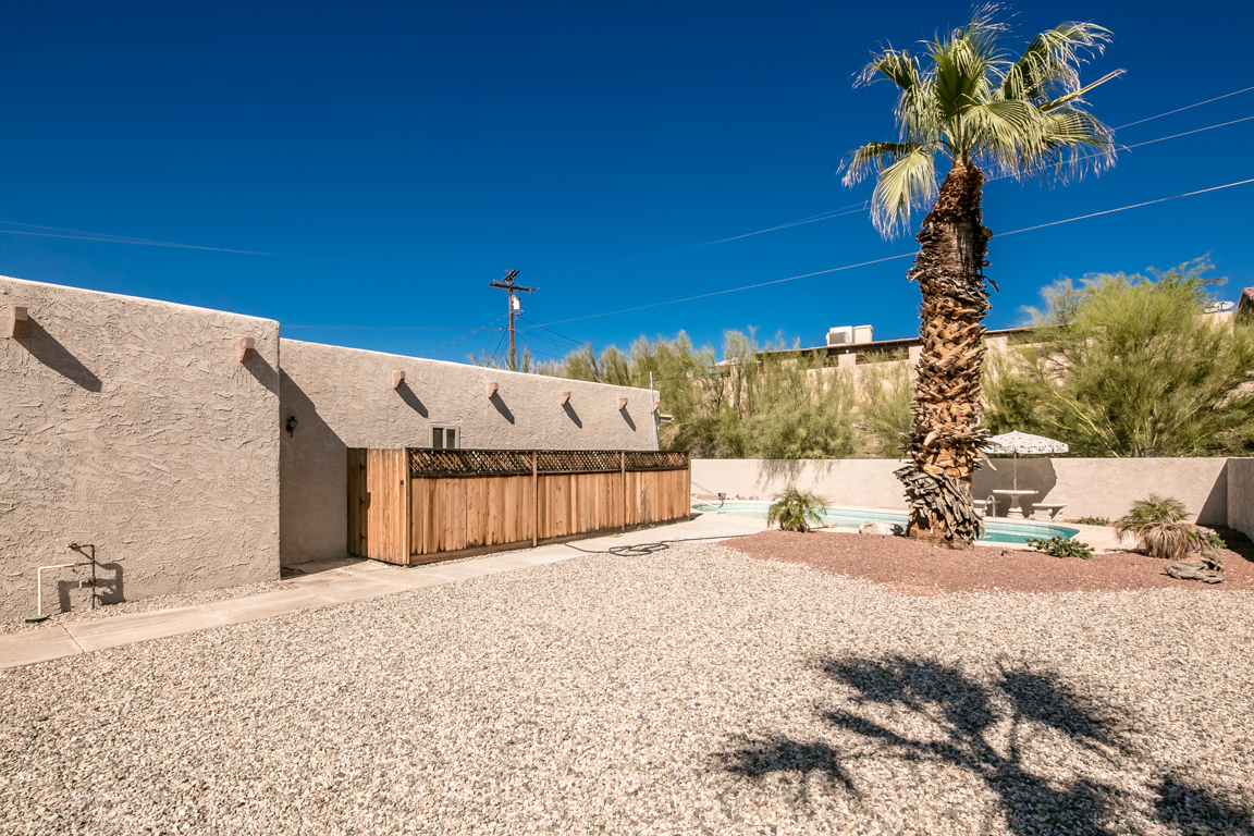 2259 Smoketree Ave N Lake Havasu City, AZ 86403