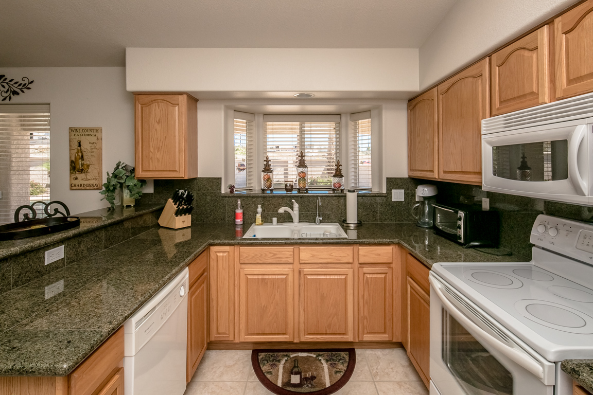 800 Deepwater Dr Lake Havasu City, AZ 86403