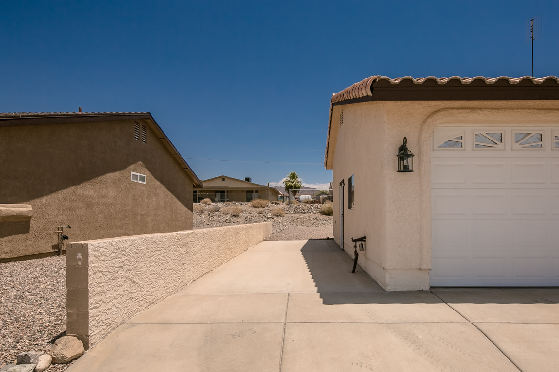 912 Joshua Tree Dr Lake Havasu City, AZ