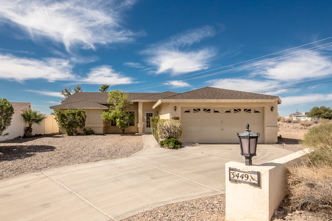 3449 Laredo Ln Lake Havasu City, AZ 86406