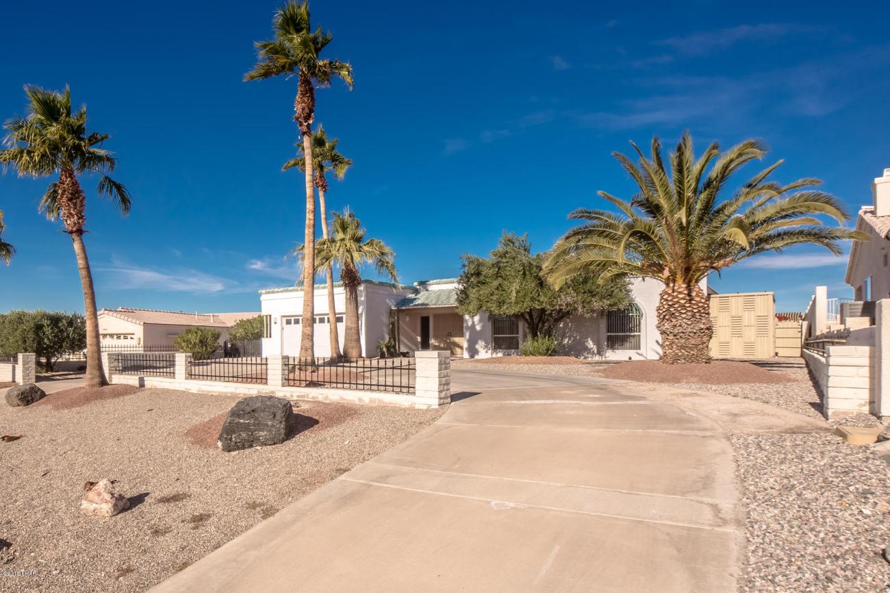 1947 Spruce Dr Lake Havasu City